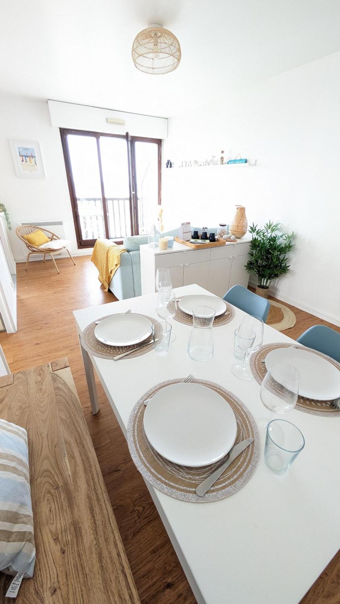 Cote Et Mer Superbe Appartement Front De Mer Wifi & Parking Вилле-сюр-Мер Экстерьер фото